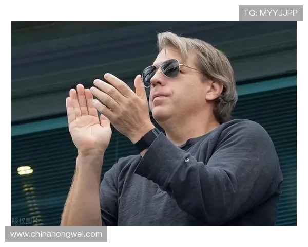 德媒曝拜仁监事会不满帕团队拖延战术影响引援进程夏窗运作节奏